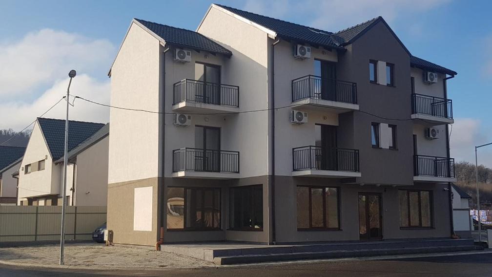 Apartament 10 Budiu Targu Mures Ngoại thất bức ảnh
